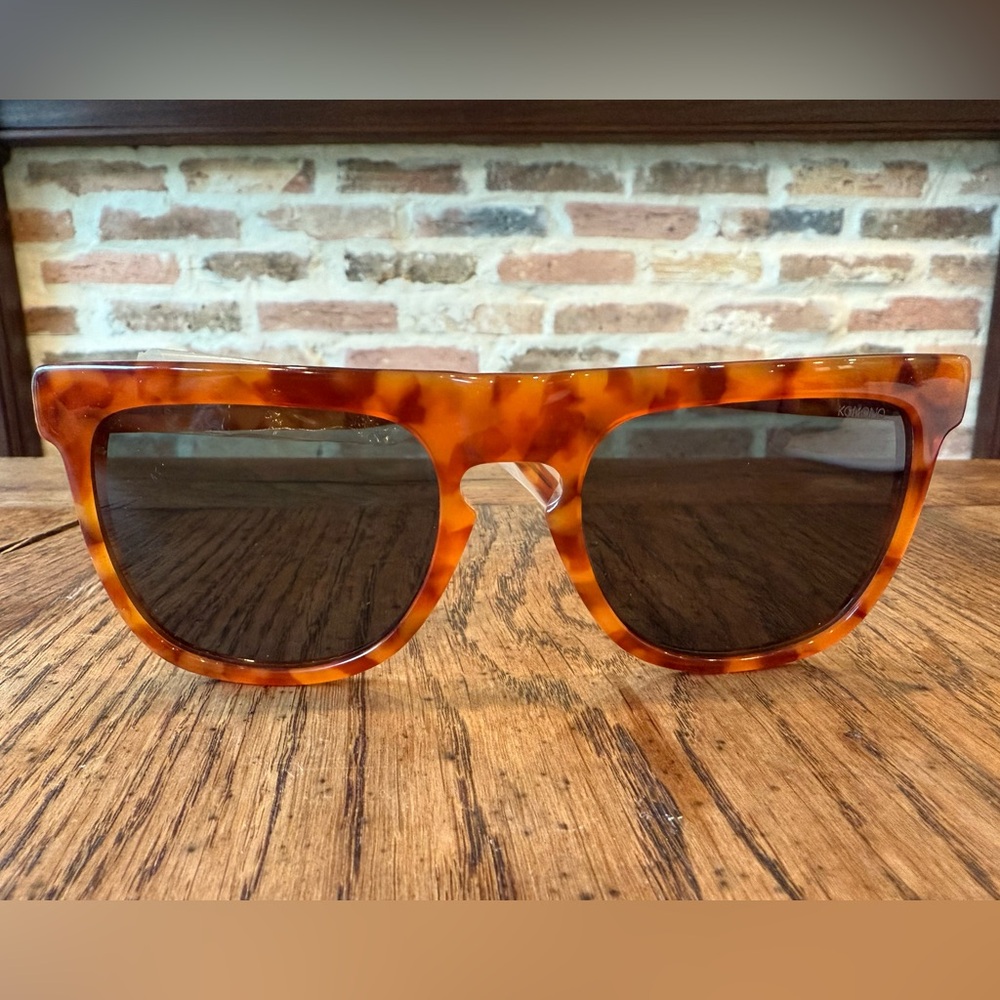 NWOT Komono Bennet Demi in Caramel Unisex Sunglasses - Picture 4 of 9